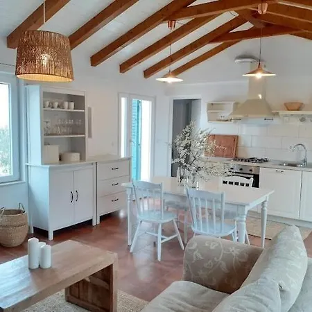 Casa Carlena Feriehus *